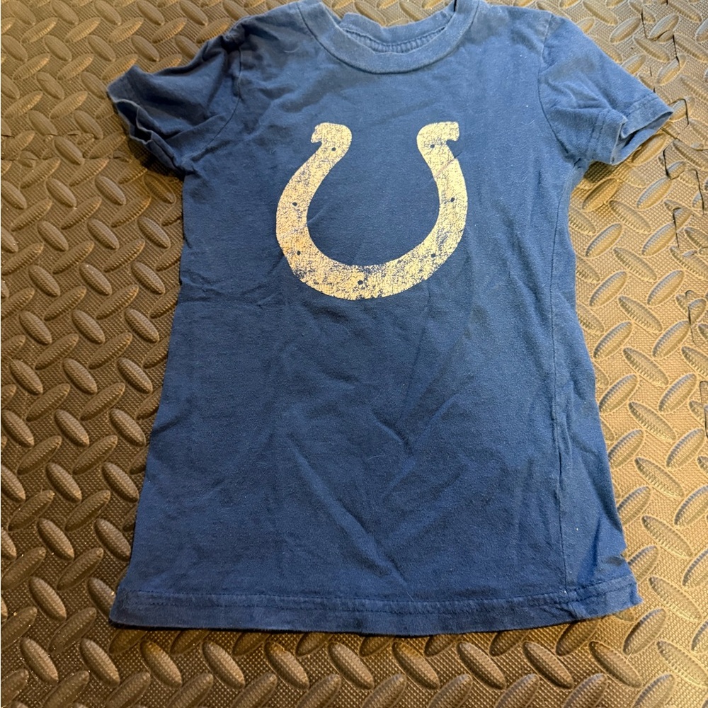 Indianapolis Colts T-Shirt with Horseshoe. Size 5/6